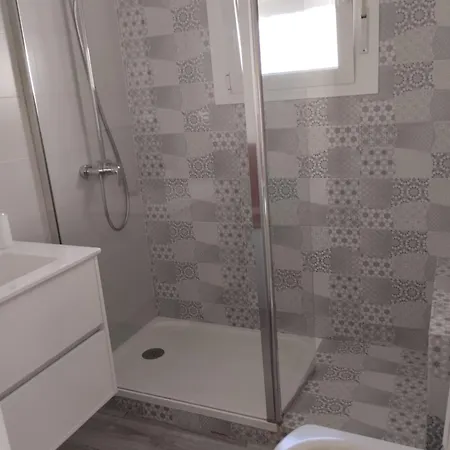 Casa En El Centro Del Pueblo *