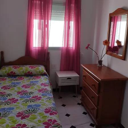 Casa En El Centro Del Pueblo * Conil De La Frontera
